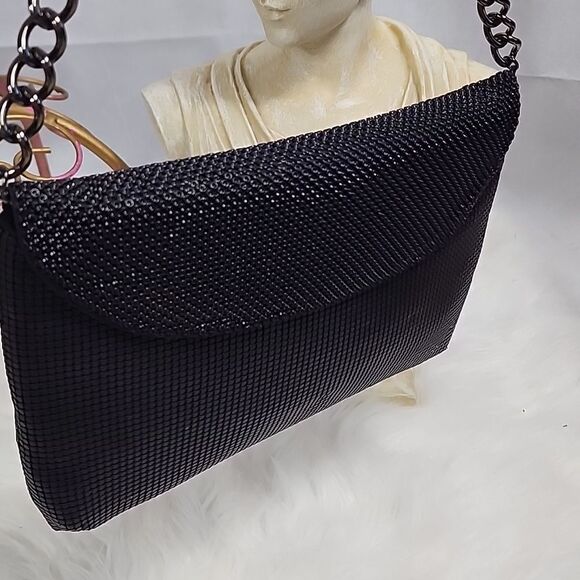 Whiting and Davis Black Mesh Body Chunky Chain Shoulder Bag - Picture 13 of 16